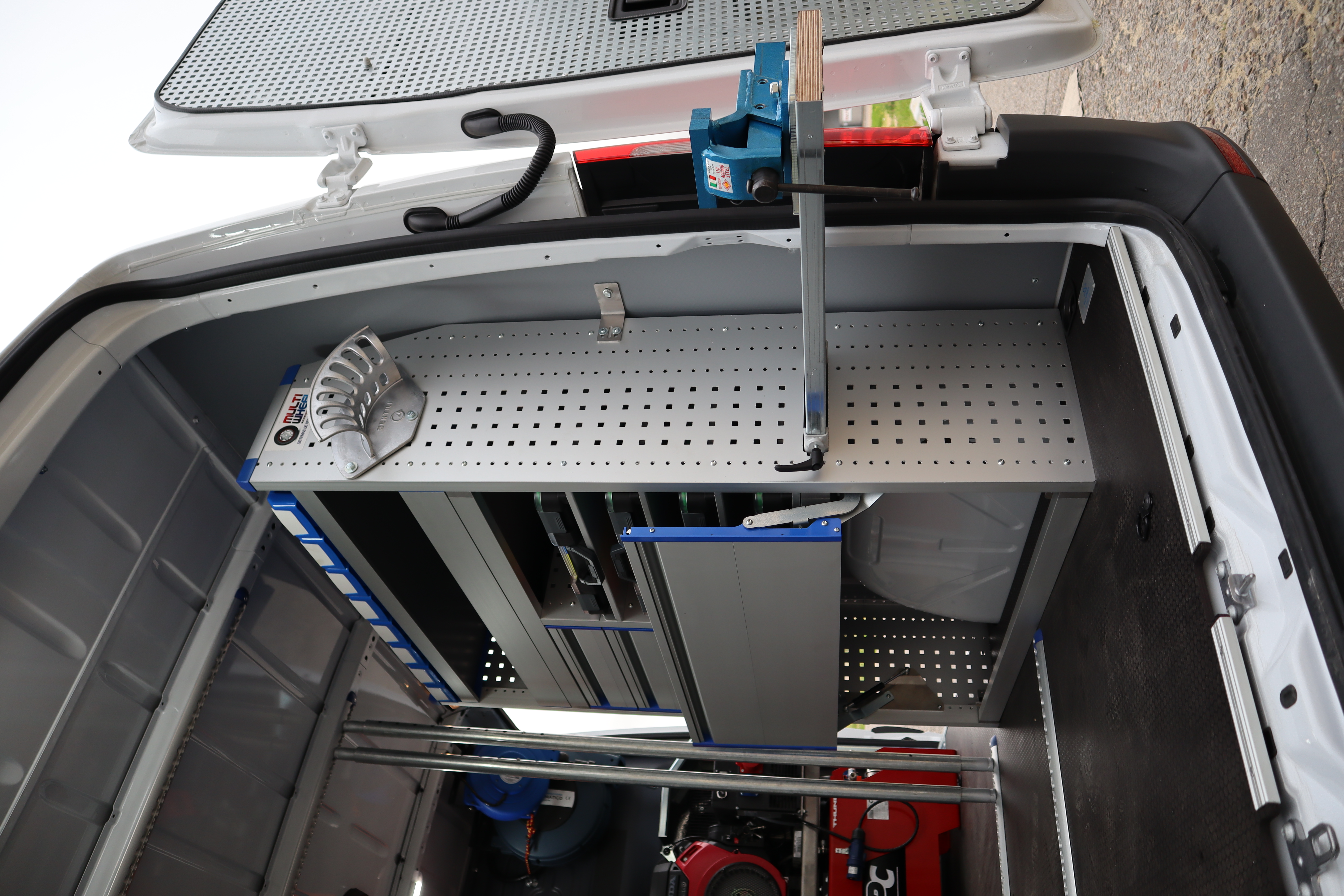 VEHICULOS TALLER EN CARRETERA